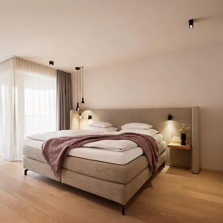 Aparthotel Haven Alpendorf 4*