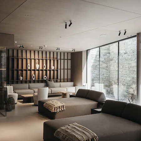 Апарт-отель Haven Mountain Retreat 4*